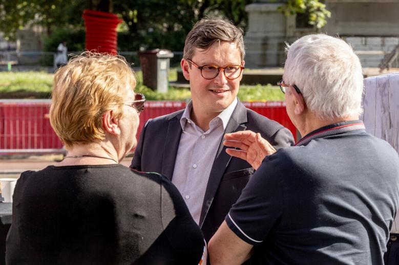Arnaud Deslandes, un maire proche de ses électeurs.